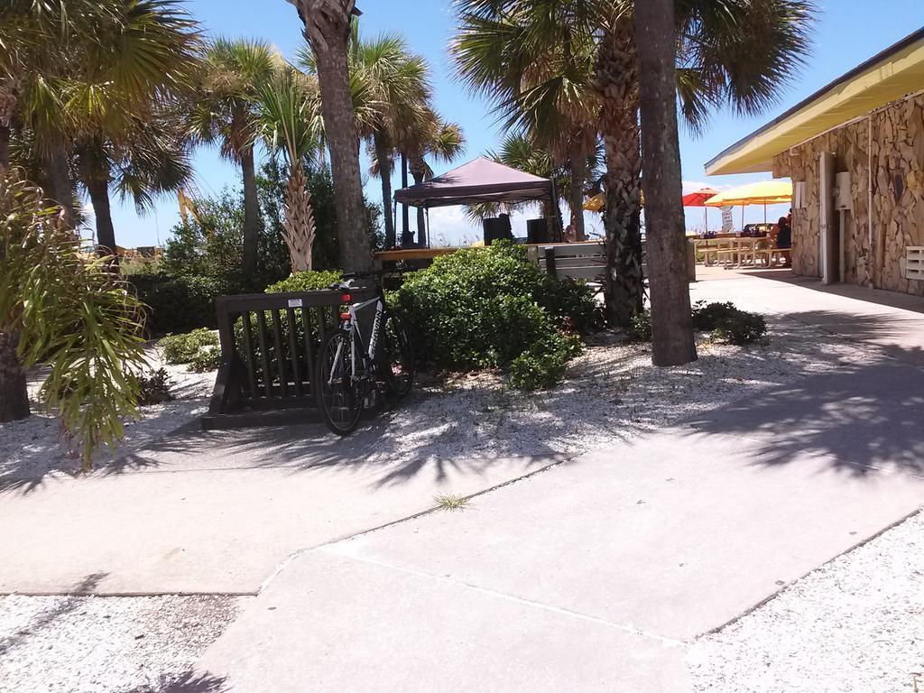 Beach Vacation Get-Away Appartamento St. Pete Beach Esterno foto