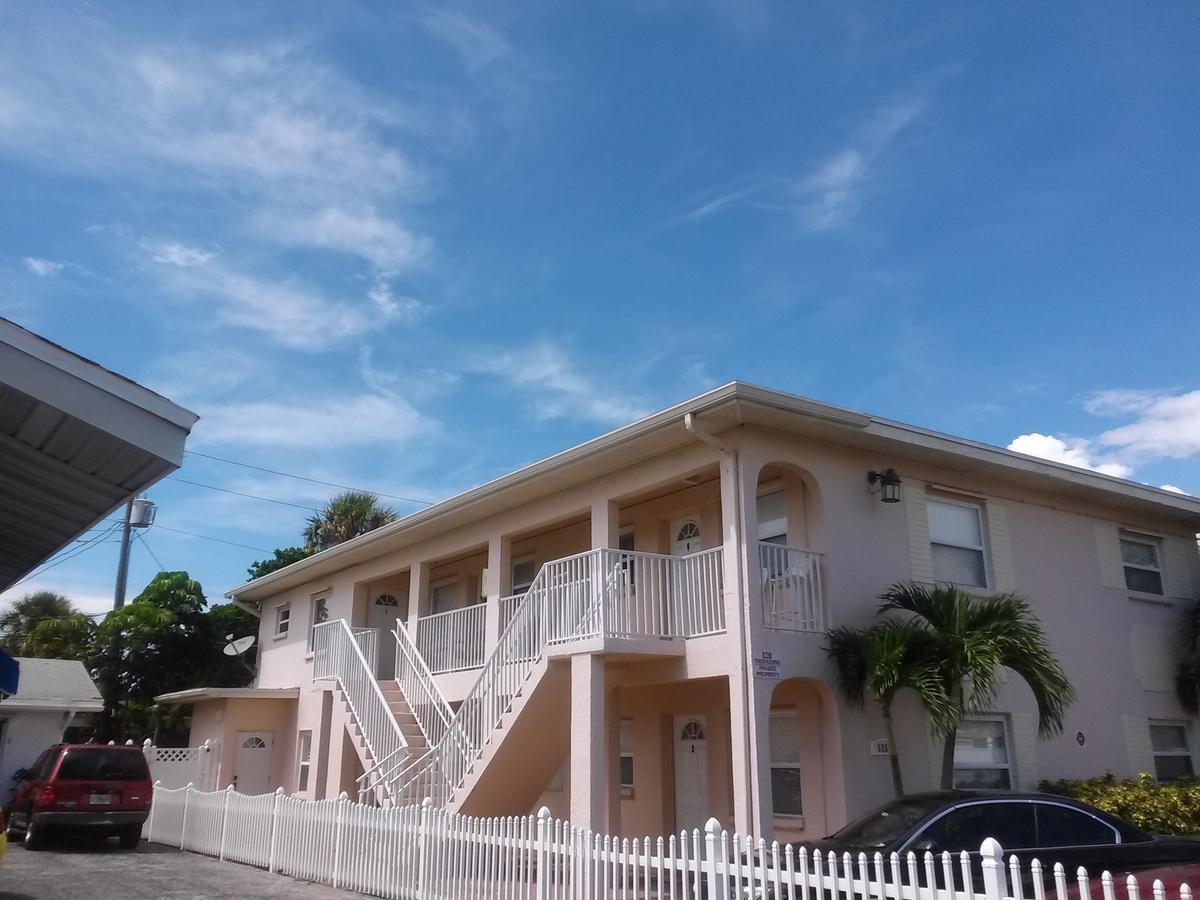 Beach Vacation Get-Away Appartamento St. Pete Beach Esterno foto